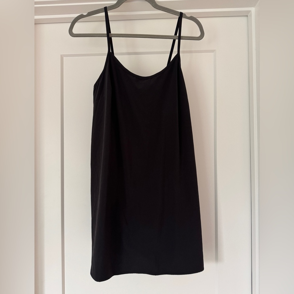 GAP Fit Black Tennis Dress - Mini Slip Dress - size medium